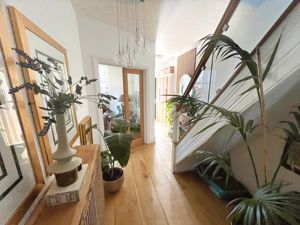 Photo 12- click for photo gallery